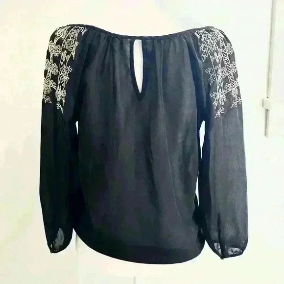 American Eagle Sheer Black Embroidered Peasant 3/4 Sleeve Blouse - Picture 4 of 6